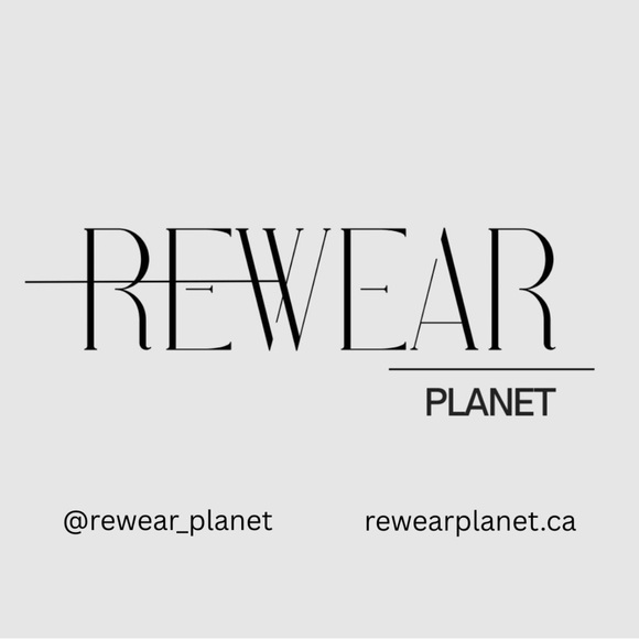 True Religion Quilted Horseshoe Mini Duffel Crossbody Bag – Brand New - Picture 8 of 8